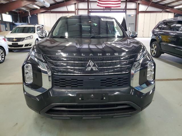  Mitsubishi Outlander Suv