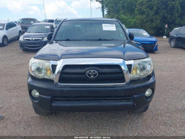 Toyota Tacoma  Pickup 